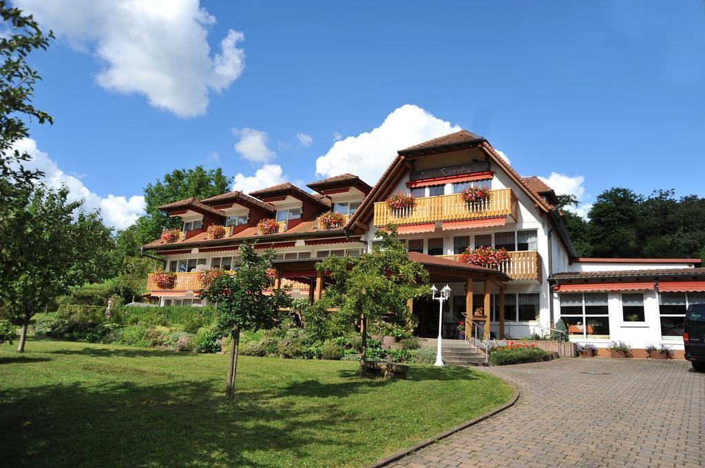 Hotel Dernbachtal Exterior foto